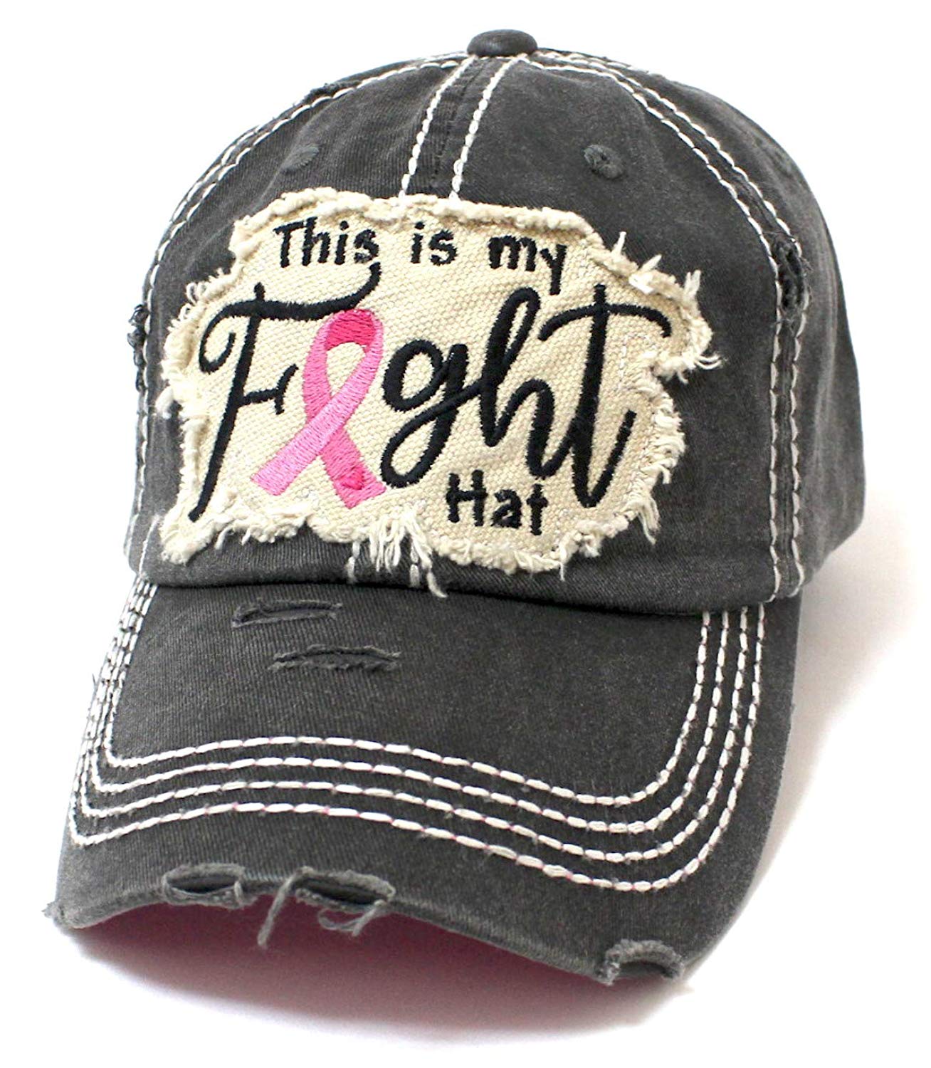 Dies ist die Baseballkappe „My Fight Hat“ mit aufgesticktem Distressed Pink Ribbon